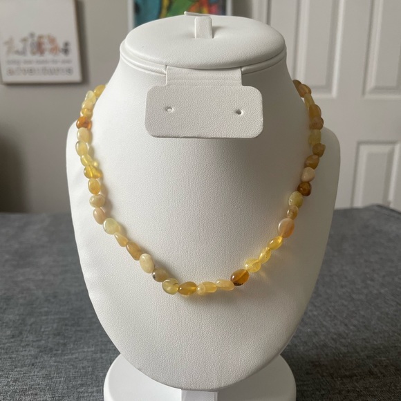 unknown Jewelry - 925 Silver Yellow Opal Necklace